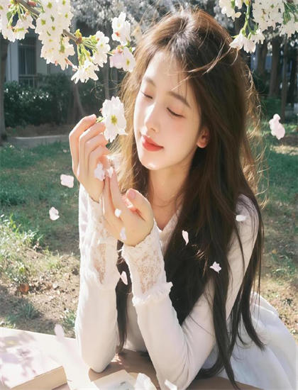 珠峰女王：拉克帕夏尔巴详细剧情解析：从开场到结局的完整叙事分析